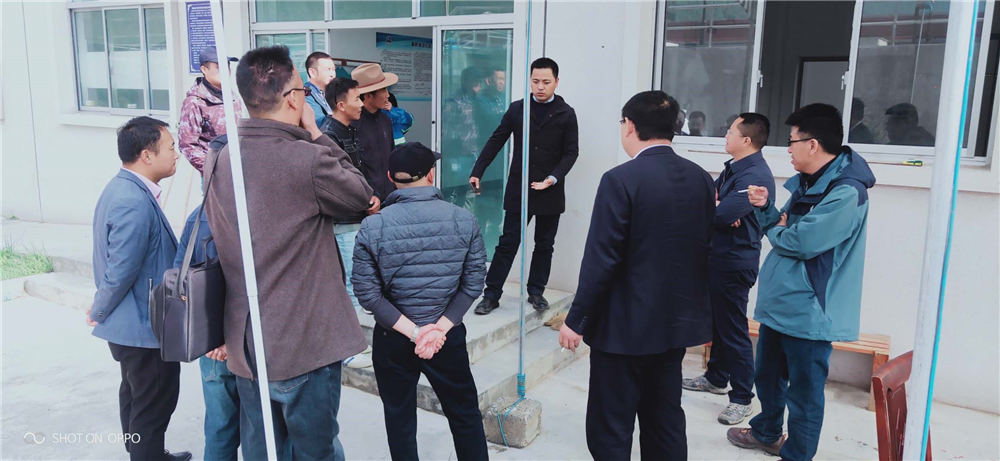 西南督查組在自治區(qū)、日喀則市、吉隆縣、吉隆鎮(zhèn)有關領導的陪同下對吉隆鎮(zhèn)污水處理廠檢查工作